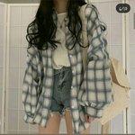 짝남 <b>폰</b>케이스 <b>뒤</b>에