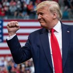 '탄핵 탈출' 트럼프, 모금행사 한번에 천만 <b>달러</b> 모아