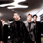 [EXO] 12월 31일-1월 1일 사이 밤 흔한 풍경.<b>gif</b>