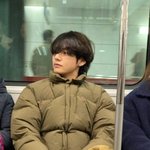 [댓글부탁해] 야ㅋㅋ 지금 뷔 이태원 3번<b>출구</b>에 있는ㄷ