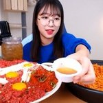 이 얼굴 공통점이 뭐야?