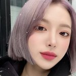 얘들아 이런 머리는 탈색 몇 번 해야해?