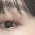 얘들아 이 <b>눈</b>은 무쌍이냐 <b>속</b>쌍이냐