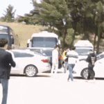 [모두드루와] <b>소속</b>가수 군대간다고 우는 사장짤ㅋㅋㅋㅋㅋㅋㅋㅋㅋㅋㅋ