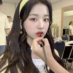 헉 소리나게 일하는 장원영 얼굴모음