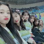 [에이프릴] 파인에<b>플들</b>아 울애긩이들 4월에 컴백이래용