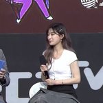 [드루와] 이런 흰색 <b>크롭</b> 가디건??