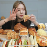 아 다이어트 끝나고 파리바게트 털고싶다