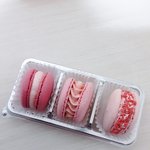 야 얘도라 빨리 <b>cu</b> 가서 딸기 마카롱 사먹어라