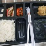 야 이거봐 코로나 의료진 도시락이래