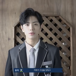 [<b>CIX</b>] 아니 <b>cix</b> 용희 왜이리 잘생겼냐