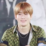 [NCT] 데뷔초 <b>재현</b>