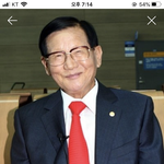 야 이만희 생긴거봐