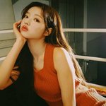 아이돌들 얼굴 진짜 작긴한가봄