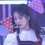 이거 <b>사쿠라</b>인데 아이린이랑 똑같이 생김
