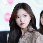 올리비아혜 조카 예쁜데 왜 <b>안</b><b>뜸</b>