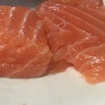 쌩얼에 립만 바른 건데 <b>찰떡</b>이야? 아님 좀 떠?
