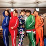 [댓글부탁해] 마스크 쓸어가는 편의점 알바<b>생</b> 상관없다<b>vs</b>그러면 안된다.