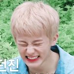 [NCT] 넼윜하니까.. 떼창 부분도 유독 강조된 목소리가 있잖아