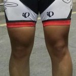 [댓글부탁해] 얘들아 나 다리 몇 키로로 보여???