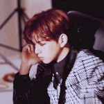 [강다니엘] <b>체크</b>수트 볼때마다 줍는중