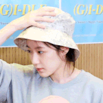 <b>슈화</b> 단발함...?