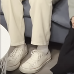 [드루와] 황민현 <b>신발</b> ,,,, 찾고싶어 ㅠㅠㅠㅠ