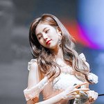 미모에서 들리는 <b>클래식</b>