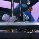 [모두드루와] <b>아미</b>들아 이건 어떻게 쉴드칠래