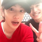 눈 진짜 크지 않음? 귀짤아님