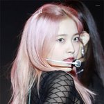 꽉 찬 예쁨이 매력인 <b>여</b><b>돌</b>