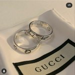 야 구찌 반지 <b>돈지랄</b>임?..