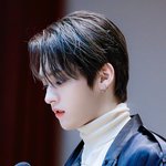 스트레이키즈 리노 존잘인데 왜 지금까지 못봣지