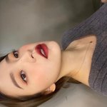 예리 <b>입술색</b> 이쁘다