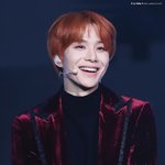 정우 이거 무슨 <b>활동때</b> 사진이야?