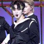 [NCT] 마크 이번 머리 볼수록 너무 좋네 진짜