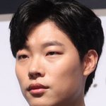 어떡해 얘 베폰인가 배폰인가 <b>닮음</b>