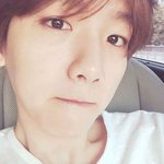 아이돌 중에 제일 유사 많은 애들 누구라고 생각해?