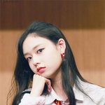 <b>코앞</b>에서 보기 겁나는 여돌