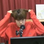 아 씨박 에어팟 산지 하루만에 <b>세일</b>하노