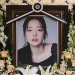 어린자식 두고 떠났던 친모가 구하라 재산 절반 상속?