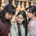 칼보다 활에 초점을 맞춘 드라마