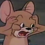 아니 거<b>지존</b>에 모자 쓰면 더 뻗치지 않냐