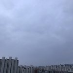 방금 <b>창문</b> 열고 공기 마셨는데