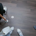 [댓글부탁해] 버스를 탔는데 <b>바닥</b>이 고급져