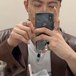 이 정도면 손 얼마나 큰<b>거여</b>