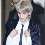 <b>반반</b>코디 예쁘지 않아?