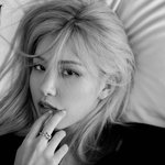 W <b>KOREA</b>에서 선공개한 블랙핑크 로제 화보컷