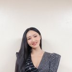 화사가 두아리파 신곡 피처링 참여했대