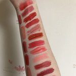 가지고 있는 립 다 <b>발색</b>함